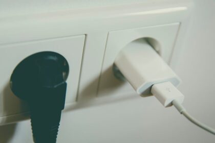 découvrez notre guide sur les plugs anaux, un accessoire intime qui peut enrichir votre expérience. apprenez sur les différentes tailles, matériaux et conseils d'utilisation pour une pratique sécurisée et agréable.