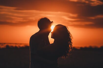 découvrez des conseils et astuces pour renforcer vos relations amoureuses, créer des souvenirs inoubliables, et vivre une belle histoire d'amour. que vous soyez en couple depuis des années ou que vous veniez de commencer votre aventure, trouvez l'inspiration pour raviver la flamme et naviguer ensemble à travers les hauts et les bas de la vie à deux.