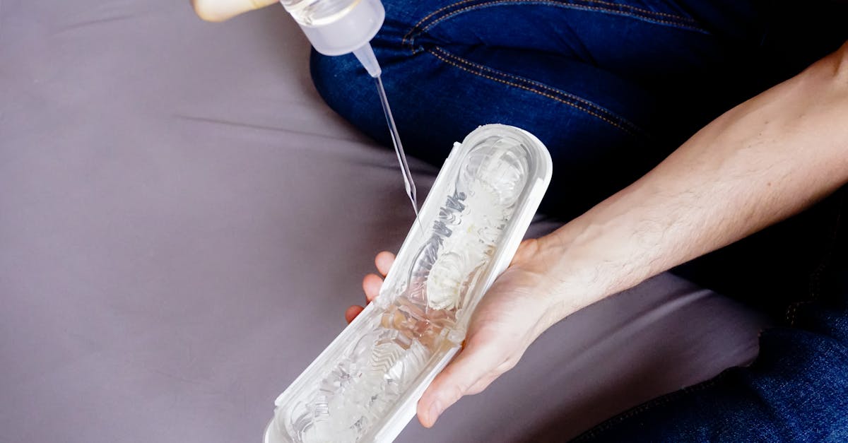 découvrez fleshlight, le compagnon idéal pour une expérience intime inégalée. conçu pour imiter la texture et la sensation du plaisir réel, ce dispositif offre une stimulation personnalisable pour une satisfaction maximale. explorez une nouvelle dimension du plaisir avec fleshlight et éveillez vos sens.