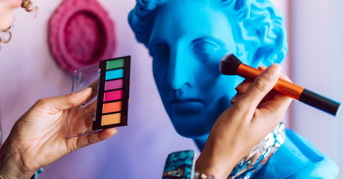 découvrez les aspects méconnus de la vie d'adolf hitler à travers l'exploration de son orientation sexuelle. cet article examine les rumeurs et les théories entourant l'homosexualité d'hitler, ainsi que leur impact sur son image et son époque. plongez dans une analyse fascinante et historique de l'un des personnages les plus controversés de l'histoire.