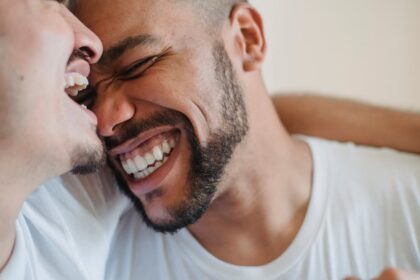 découvrez les aspects méconnus de la vie d'adolf hitler, notamment son orientation sexuelle. cette exploration propose une analyse approfondie des rumeurs et des preuves historiques qui entourent l'homosexualité de hitler, ainsi que son impact sur la politique et la société de l'époque.