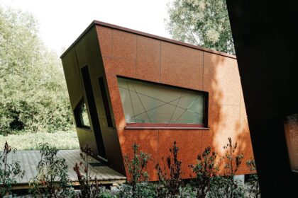 découvrez notre dildo innovant, alliant technologie avancée et design moderne pour une expérience intime inoubliable. explorez de nouvelles sensations et redéfinissez votre plaisir grâce à des fonctionnalités uniques et une ergonomie étudiée.