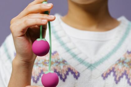 découvrez notre sélection de sex toys pour pimenter votre vie intime. allant des classiques aux nouveautés, trouvez le plaisir qui vous convient et explorez de nouvelles sensations. pour un moment de découverte en solo ou à deux, laissez-vous tenter par notre gamme variée et de qualité.