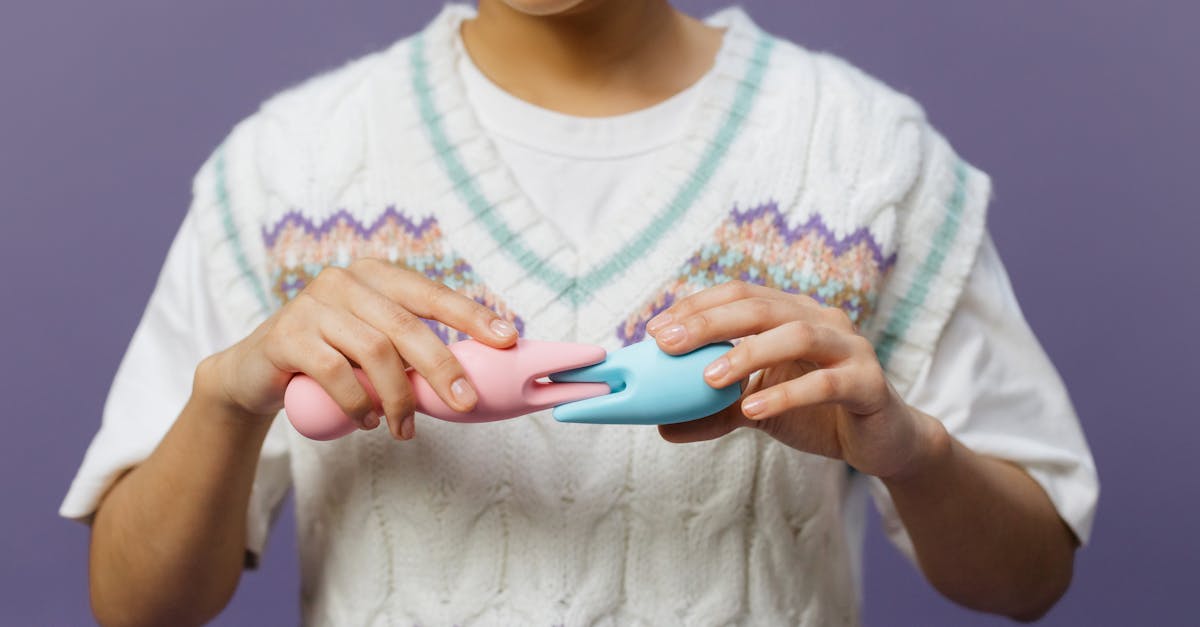 découvrez notre sélection variée de sex toys pour tous les goûts et désirs. explorez des expériences intimes uniques et épanouissantes avec des produits de haute qualité, conçus pour votre plaisir. améliorez votre vie sexuelle et laissez libre cours à vos fantasmes avec nos accessoires sensuels.