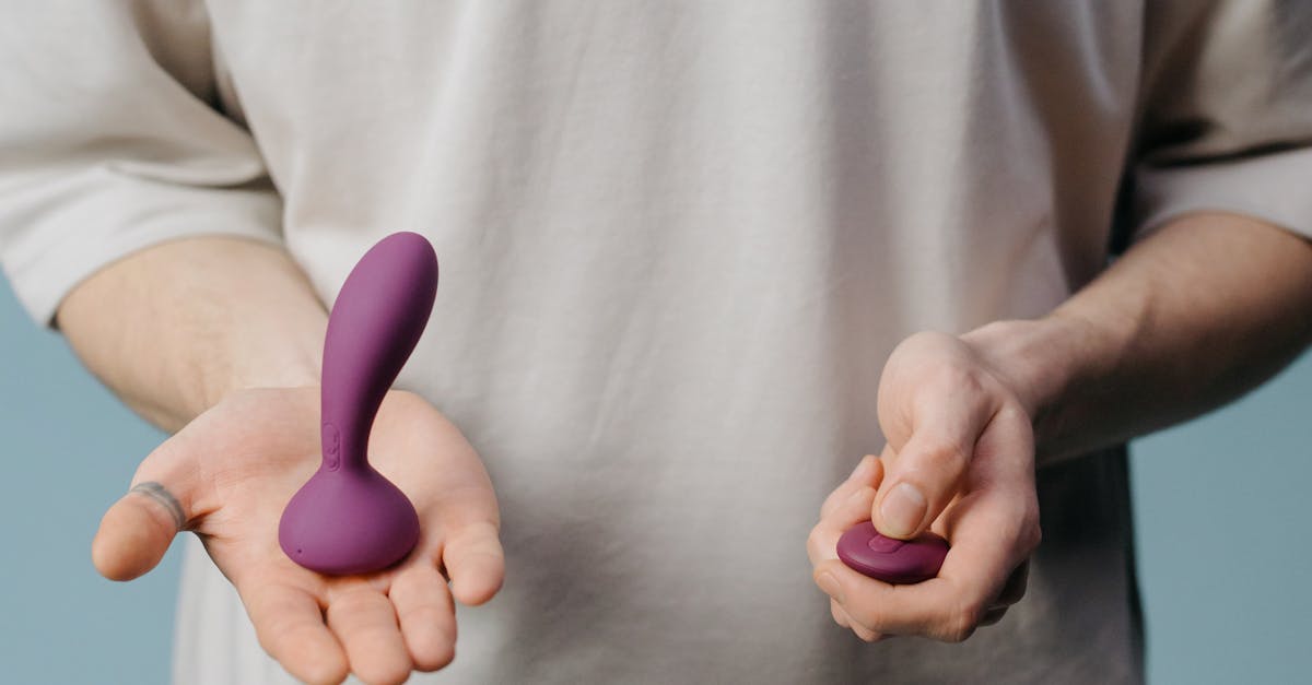 découvrez notre sélection de sextoys pour pimenter votre vie intime. des produits de qualité, adaptés à tous les désirs et fantasmes, pour un plaisir partagé ou en solo. explorez, expérimentez et éveillez vos sens avec nos articles discrets et élégants.