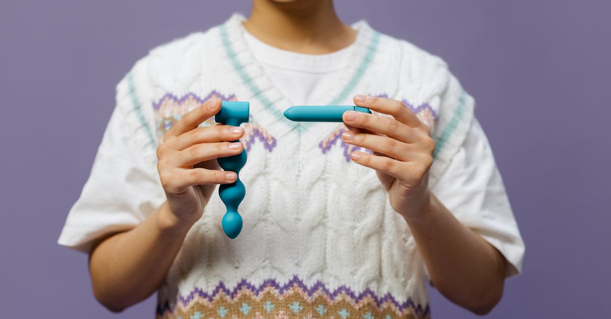 découvrez notre sélection de sextoys pour pimenter votre vie intime. qualité, diversité et discrétion au rendez-vous. explorez vos désirs et trouvez l'accessoire idéal pour des moments de plaisir inoubliables.