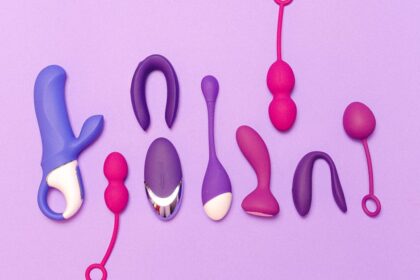 découvrez notre gamme variée de sextoys pour pimenter votre vie intime. des accessoires innovants aux jouets classiques, nous avons tout ce qu'il vous faut pour explorer de nouveaux plaisirs et renforcer votre complicité. profitez d'une expérience épanouissante et laissez libre cours à vos fantasmes en toute sécurité.