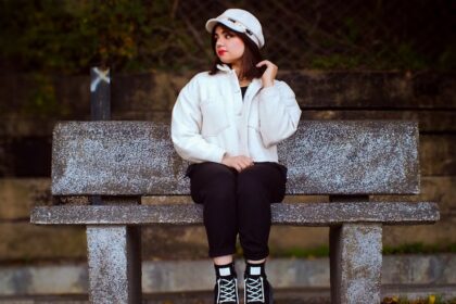 découvrez les tendances sexy en lingerie pour sublimer votre intimité et exprimer votre féminité. explorez des styles audacieux et des matières luxueuses qui séduisent et mettent en valeur toutes les silhouettes.