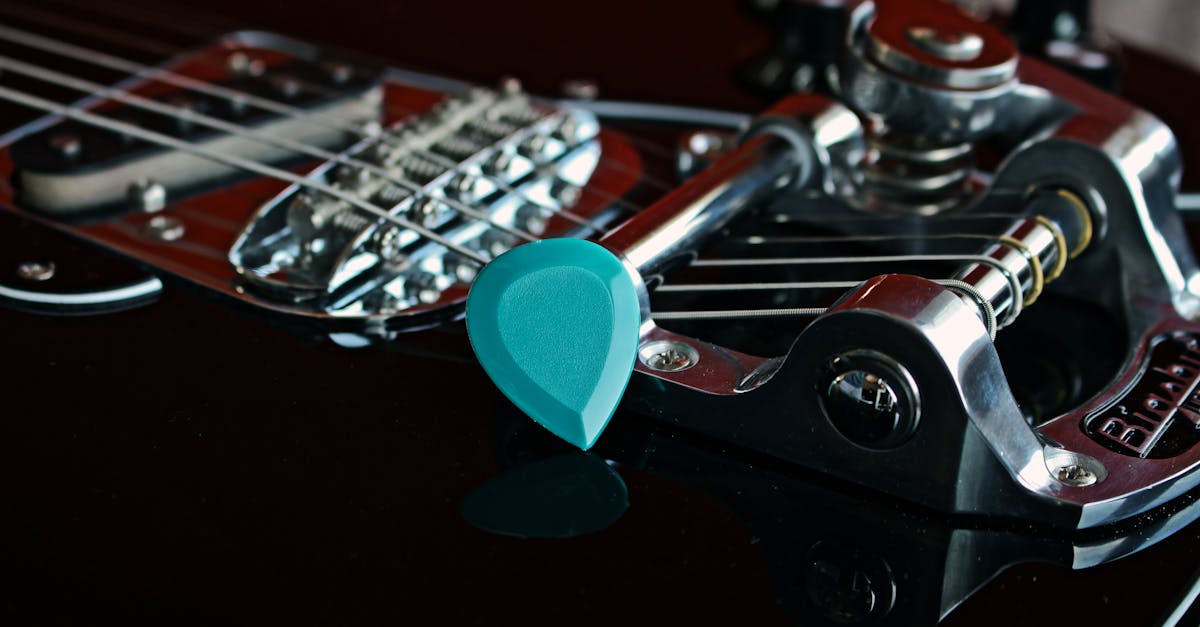 découvrez le vibrato, une technique vocale et instrumentale qui ajoute profondeur et expressivité à votre musique. explorez son utilisation, son impact sur l'interprétation et comment maîtriser cette technique pour enrichir vos performances.