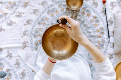 découvrez notre sélection de vibromasseurs, conçus pour stimuler vos sens et enrichir votre vie intime. que vous soyez novice ou expérimenté, trouvez le modèle parfait qui s'adapte à vos envies et explorez de nouvelles sensations.