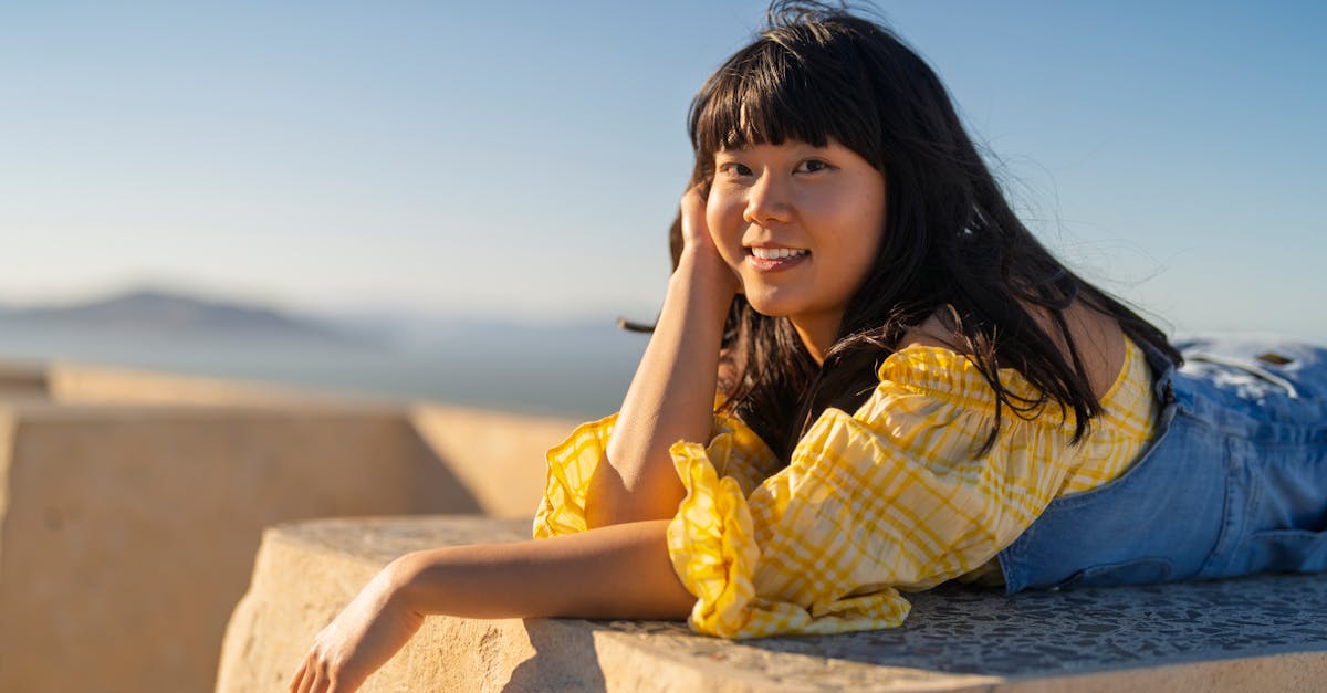 découvrez l'art de la séduction avec 'womanizer', un guide fascinant sur les dynamiques des relations amoureuses et les comportements des hommes charmeurs. plongez dans les stratégies et les secrets des womanizers pour mieux comprendre les intrigues des cœurs.