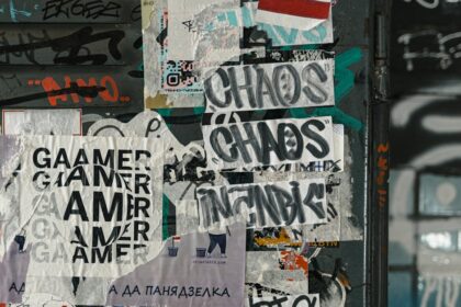 découvrez tout ce qu’il faut savoir sur la cocaïne : effets, risques, dépendance et conséquences sur la santé. informez-vous sur cette drogue et ses dangers.