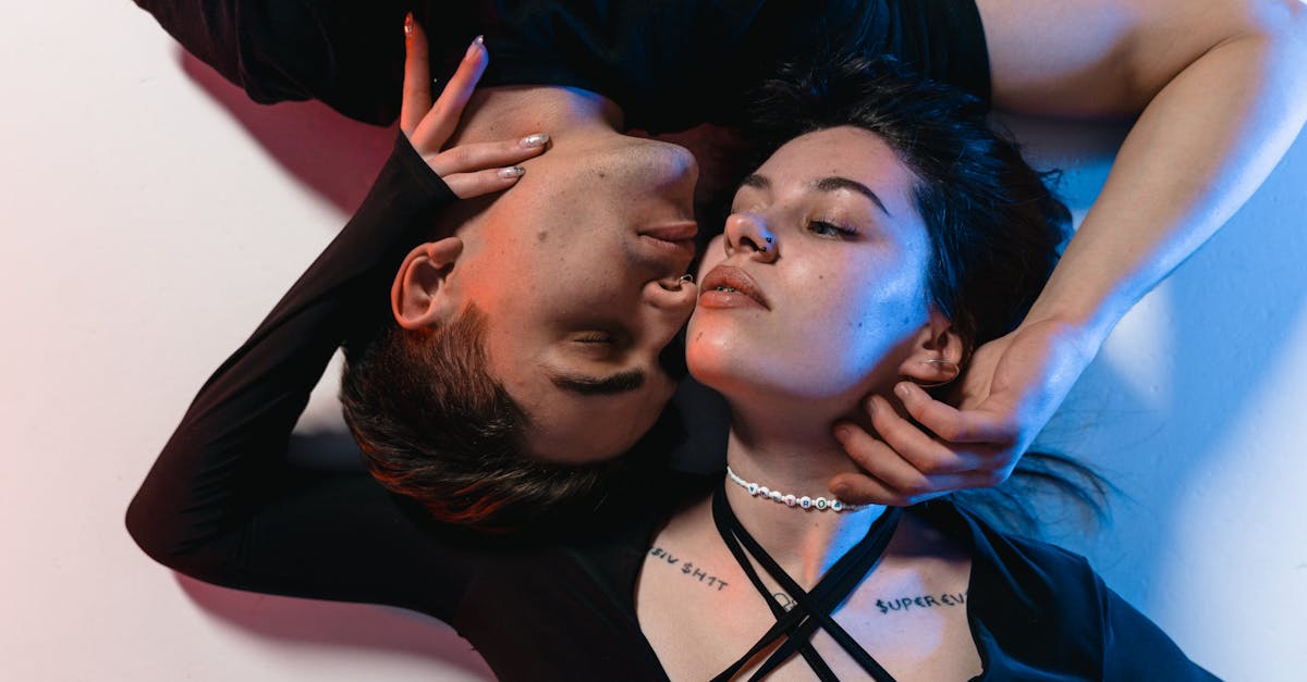 découvrez tout ce qu'il faut savoir sur la cocaïne : origines, effets, risques pour la santé et prévention de l'addiction.