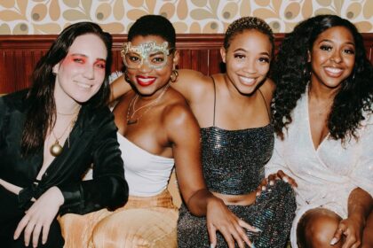 découvrez notre sélection de calendriers de l’avent originaux pour patienter jusqu’à noël. idées cadeaux, chocolats, beauté et surprises pour petits et grands !