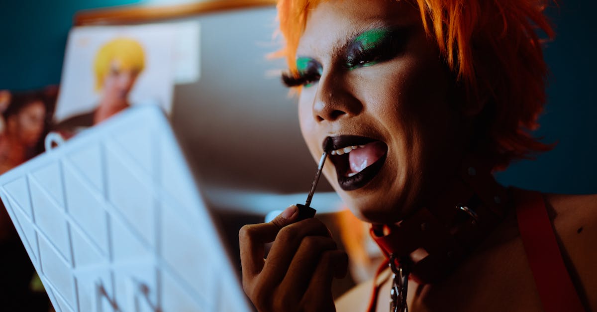 découvrez l’univers du bdsm : ses pratiques, ses règles de consentement, ses mythes et conseils pour explorer en toute sécurité. un guide essentiel pour débuter ou approfondir vos connaissances sur le bdsm.