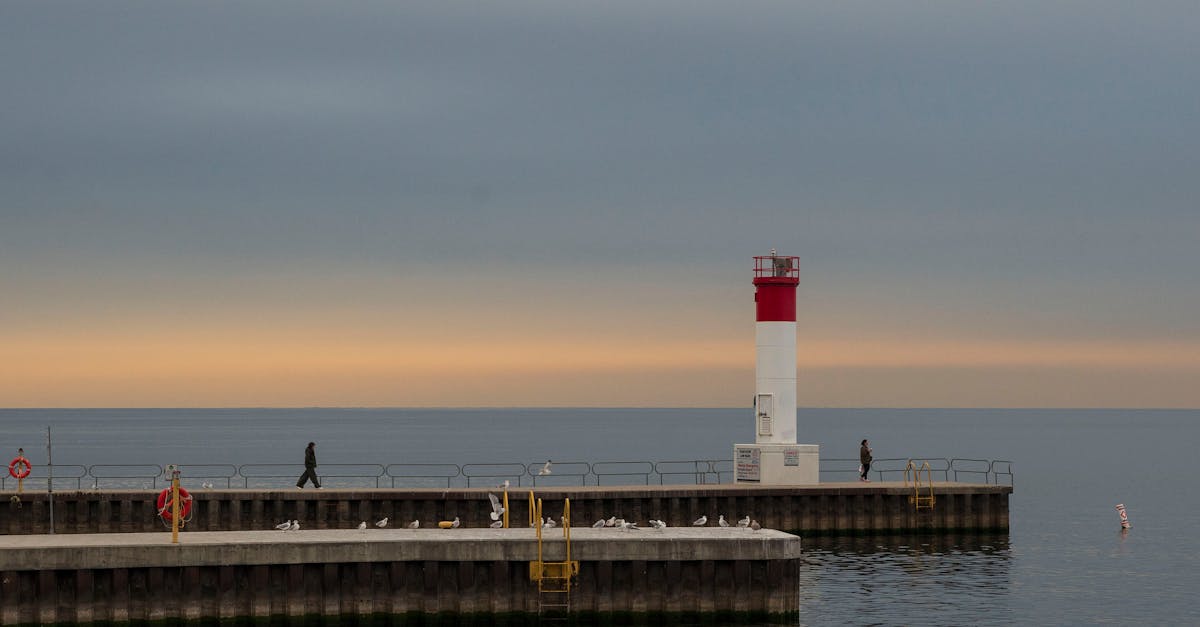découvrez les règles essentielles et conseils pratiques pour pratiquer le bdsm en toute sécurité, respectant les limites et le consentement de chacun.