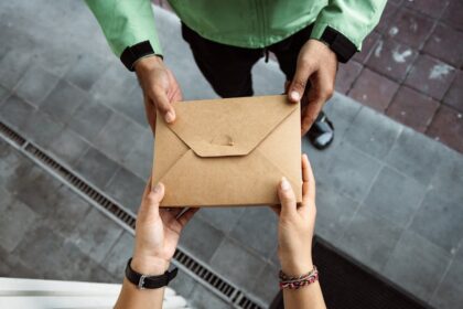 découvrez discreet, la solution idéale pour une protection fiable et invisible au quotidien. profitez d'un confort incomparable et d'une discrétion absolue, adaptée à tous vos besoins.