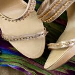 découvrez notre sélection d’accessoires érotiques de luxe, alliant élégance, raffinement et plaisir. offrez-vous une expérience sensuelle unique avec des produits haut de gamme conçus pour sublimer vos moments d’intimité.