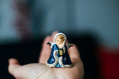 découvrez nos calendriers de l'avent sexy pour pimenter vos fêtes avec des surprises sensuelles et amusantes chaque jour.