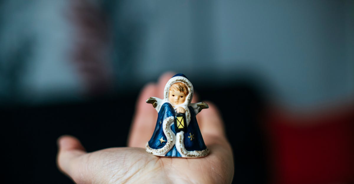 découvrez nos calendriers de l'avent sexy pour pimenter vos fêtes avec des surprises sensuelles et amusantes chaque jour.