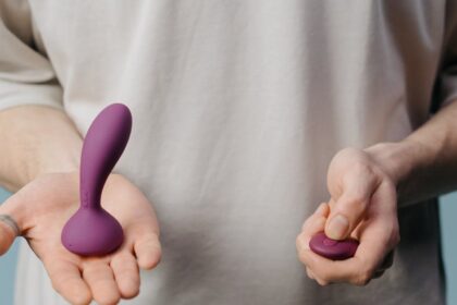 découvrez notre sélection de sex toys pour pimenter votre vie intime. qualité, discrétion et plaisir garantis pour tous les désirs.