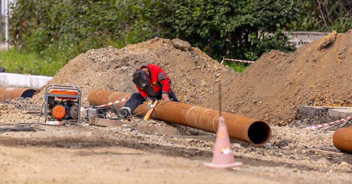 découvrez tout sur le pentagone, une figure géométrique à cinq côtés, utilisée en mathématiques, architecture et design.