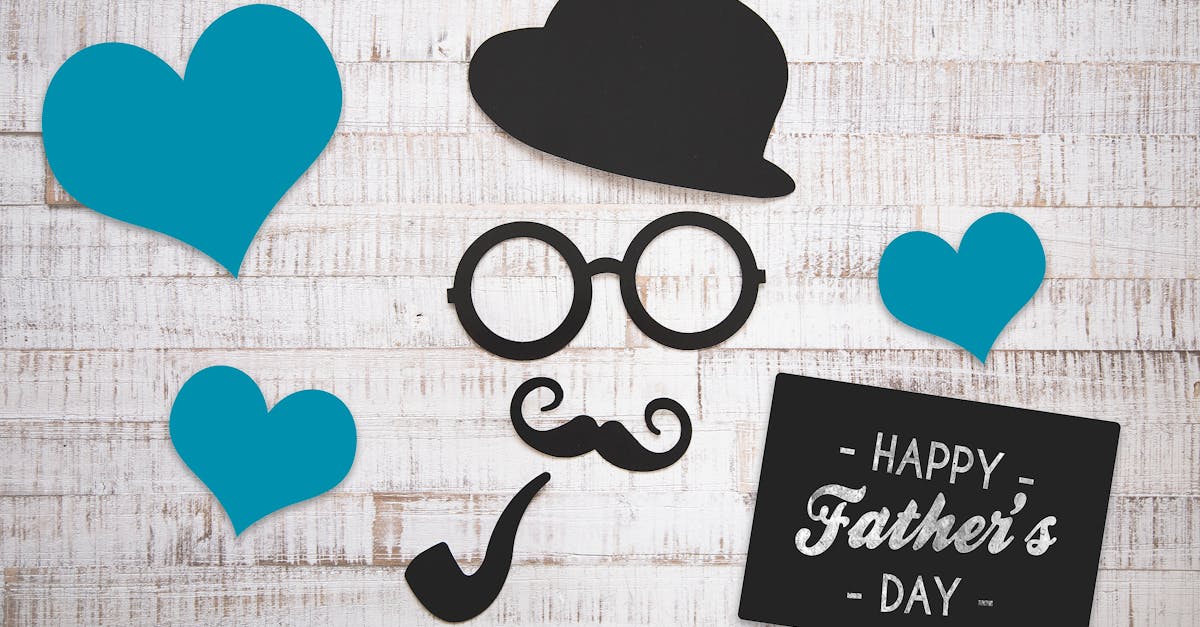 un père embarrassé face à une situation inattendue, illustrant des moments de gêne et d'humour familial.