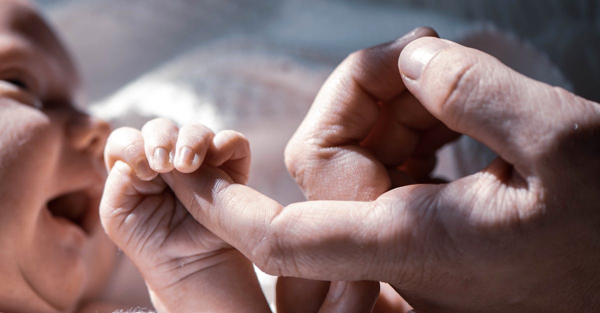 découvrez tout ce qu'il faut savoir sur l'accouchement : préparation, étapes, conseils et soutien pour vivre un moment unique en toute sérénité.