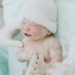 découvrez tout ce qu'il faut savoir sur l'accouchement : préparation, déroulement, conseils et soutien pour une naissance sereine et sécurisée.