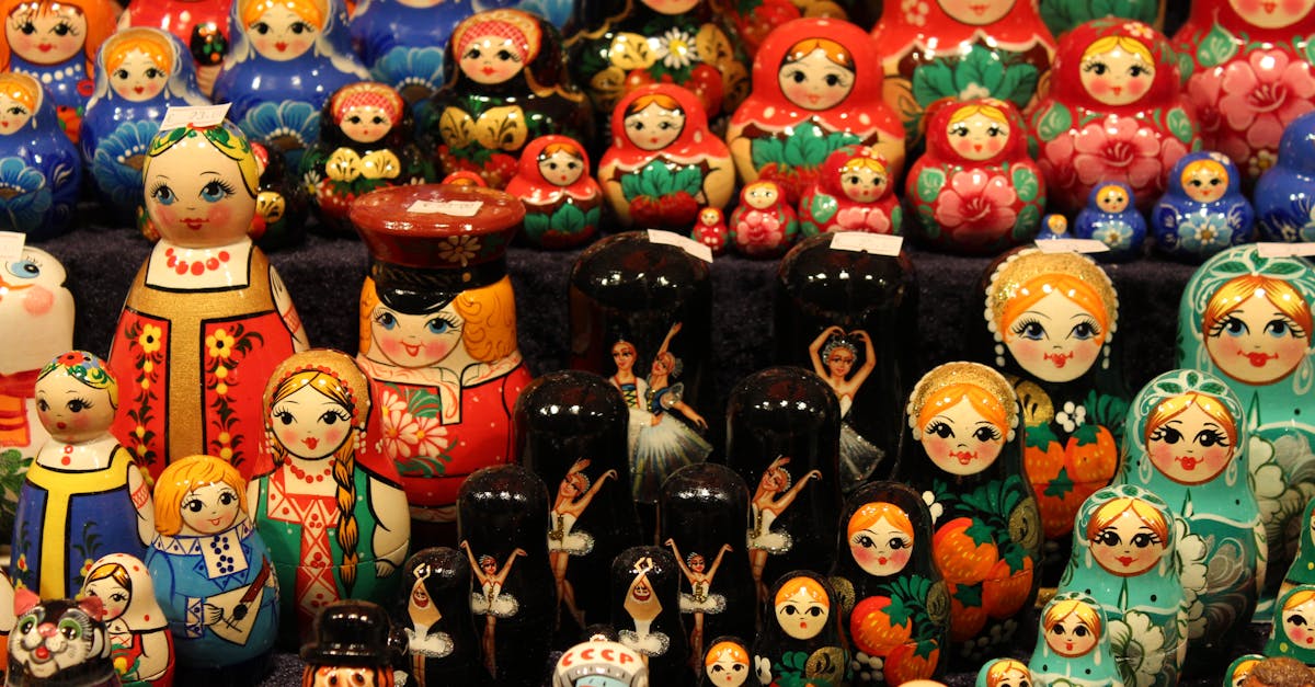 découvrez notre collection unique de poupées, parfaites pour tous les âges et tous les styles. trouvez la poupée idéale pour offrir ou collectionner.