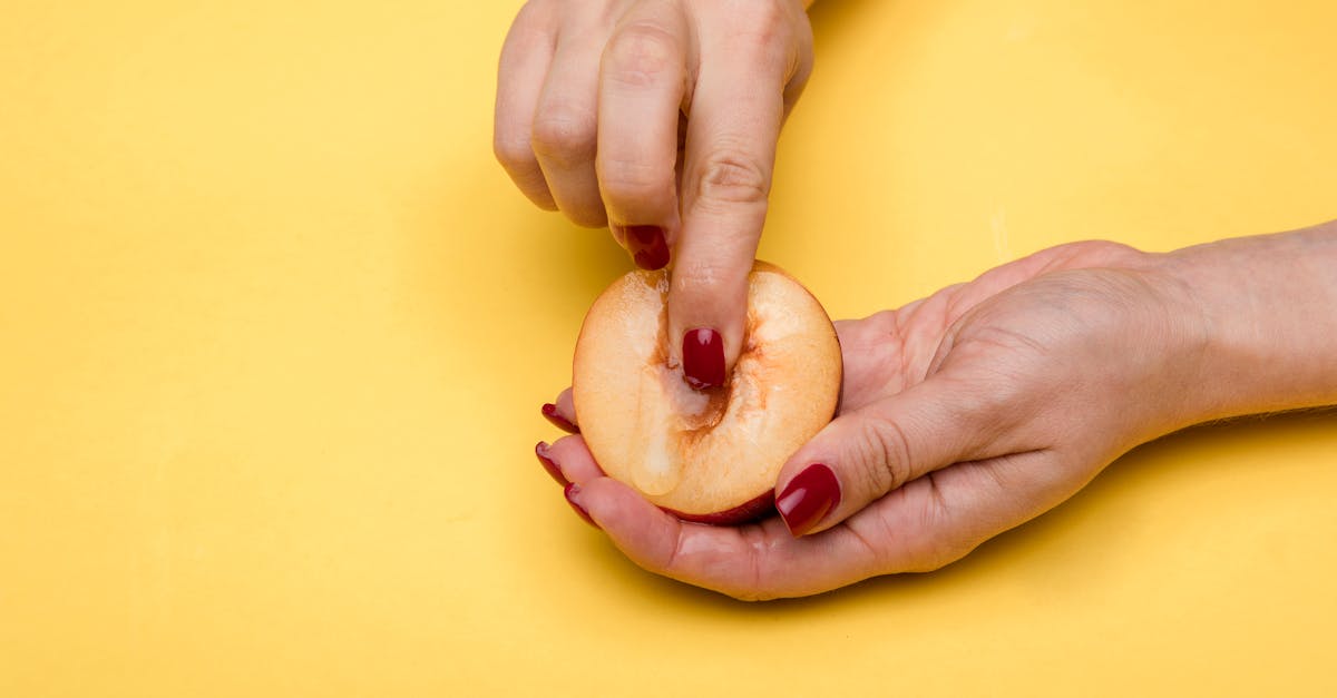 découvrez des informations complètes et respectueuses sur la masturbation féminine, ses bienfaits pour le bien-être et la santé sexuelle.