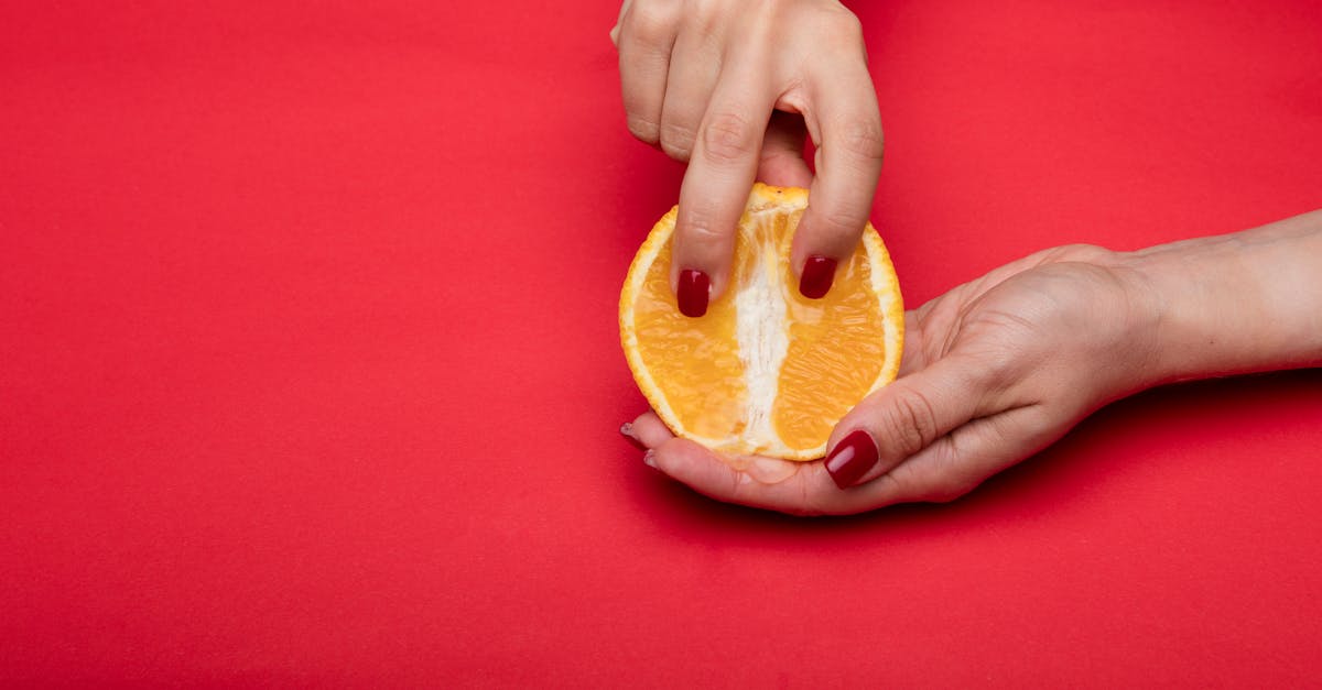 découvrez des informations complètes et bienveillantes sur la masturbation féminine, ses bienfaits pour le bien-être et la santé intime.