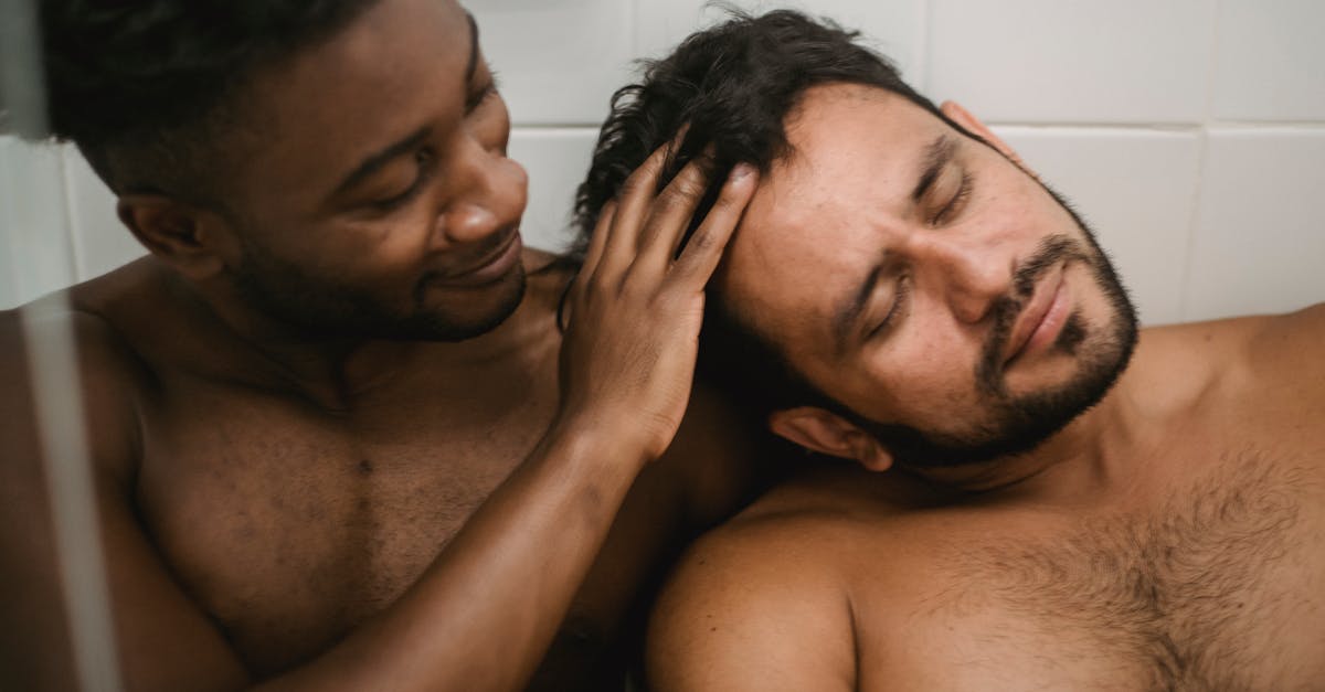 découvrez l'importance de l'intimité dans les relations humaines et comment la cultiver pour renforcer les liens affectifs et émotionnels.