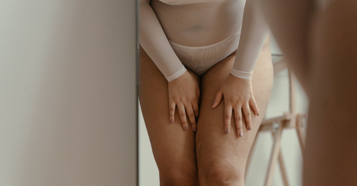 découvrez des positions sensuelles pour intensifier votre complicité et raviver la passion dans votre vie intime.