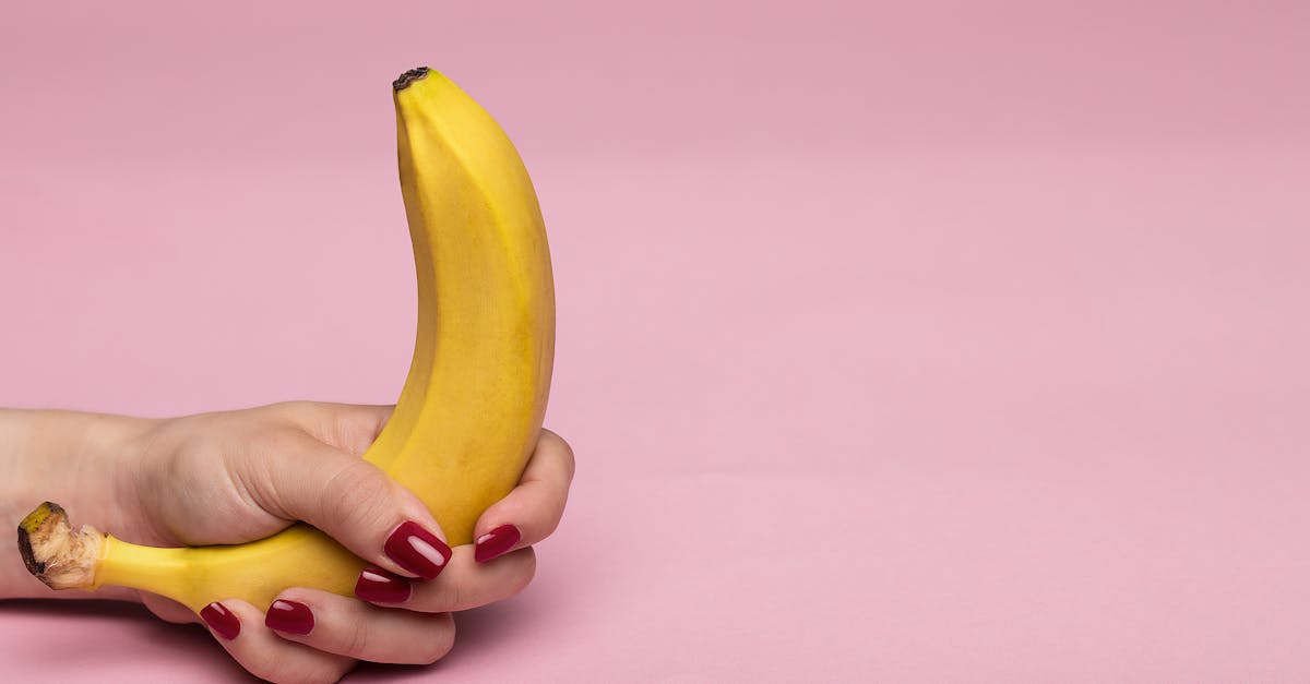 découvrez notre liste ultime d'expériences intimes à essayer pour pimenter votre vie sexuelle et explorer de nouvelles sensations en toute confiance.